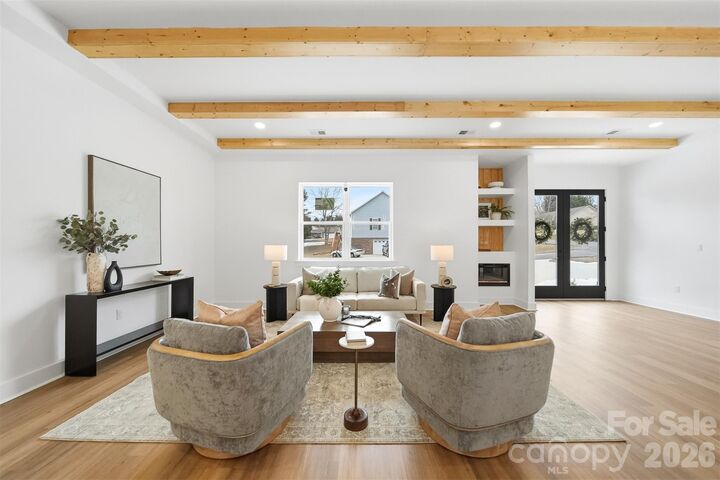 Property Photo:  303 Wittenburg Springs Drive  NC 28601 