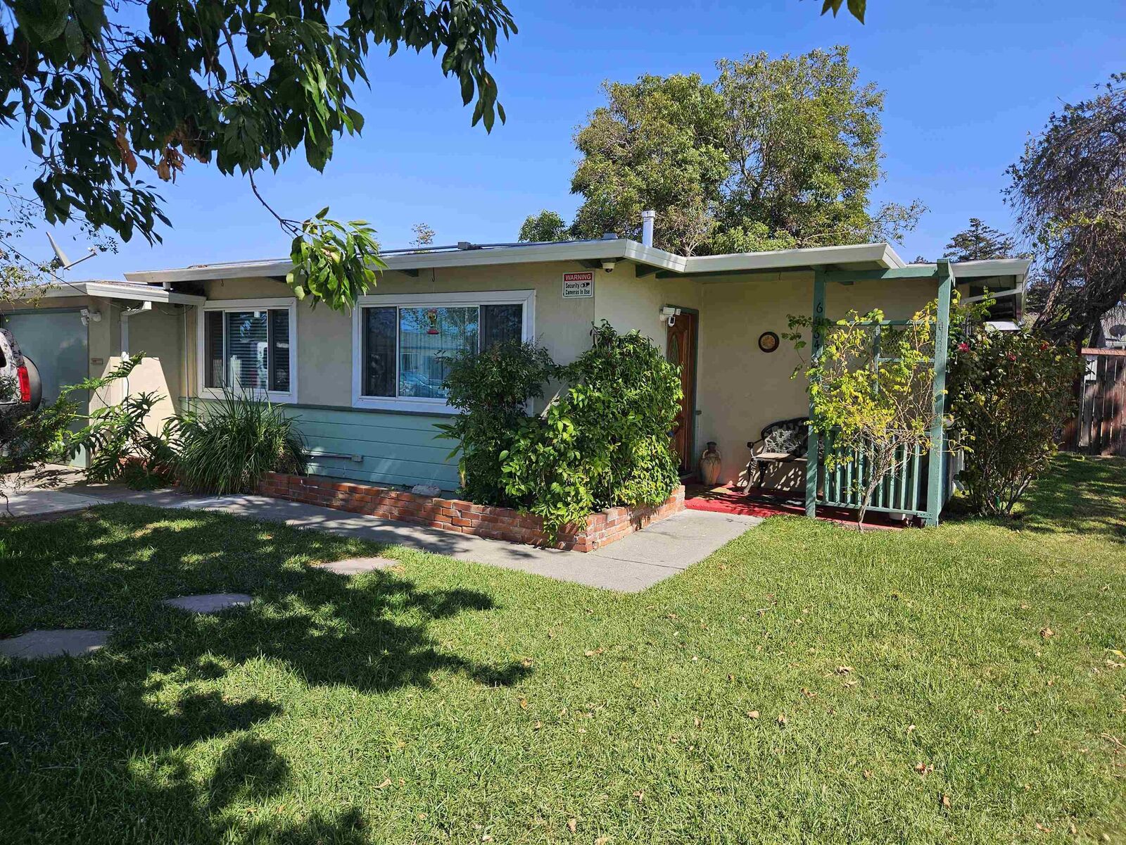 Property Photo: 6364 Noel Ave CA 94560
