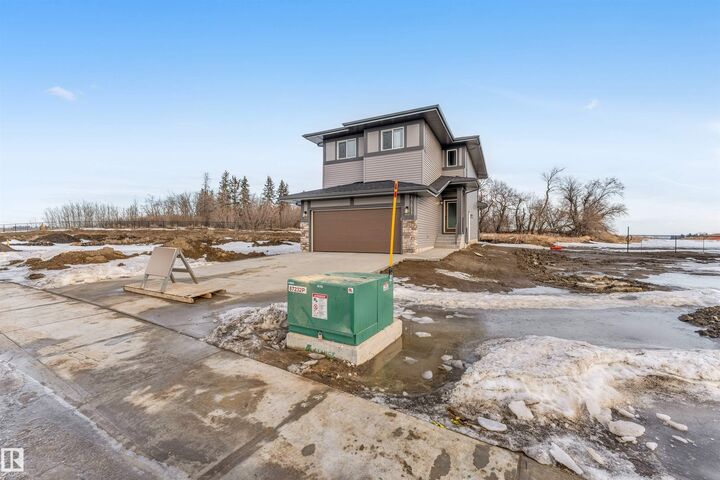 Property Photo: 17811 7 St NE AB T5Y 4K3