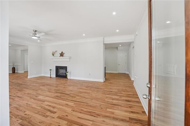 Property Photo: 4015 Cascade Road SW GA 30331