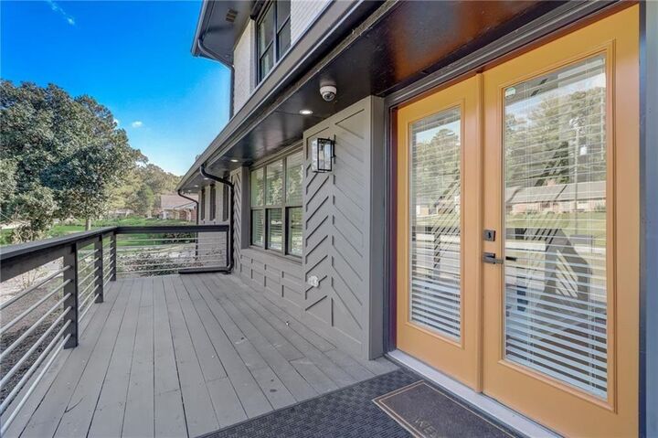 Property Photo:  3202 Kingsdale Drive SW  GA 30311 