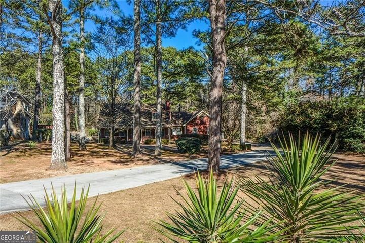 Property Photo: 5690 Shadow Rock Drive GA 30058