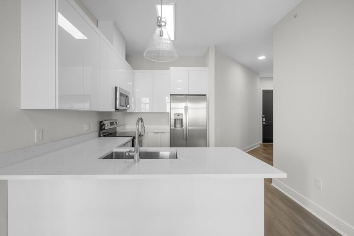 Property Photo:  121 34th St 408  NJ 07087-5902 