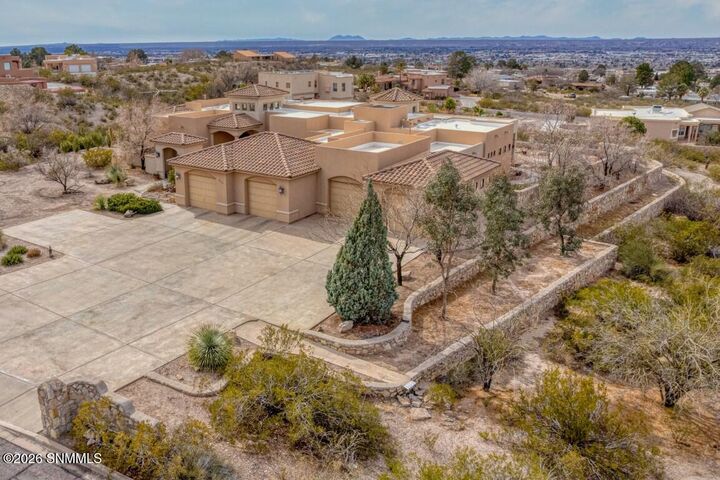 Property Photo: 810 Roadrunner Circle NM 88011
