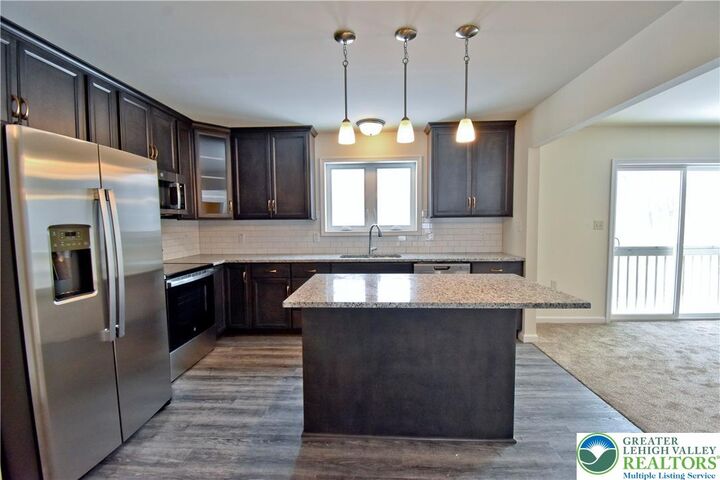 Property Photo:  730 Dancing Ridge Road  PA 18302 