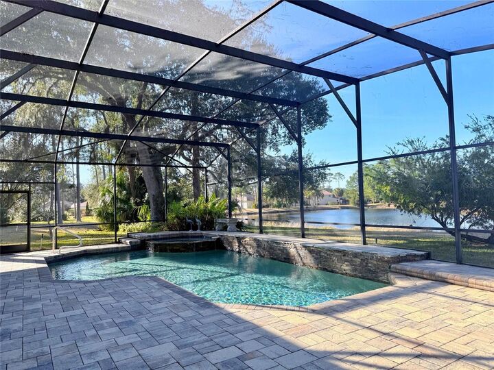 Property Photo:  502 Willowlake Court  FL 32746 