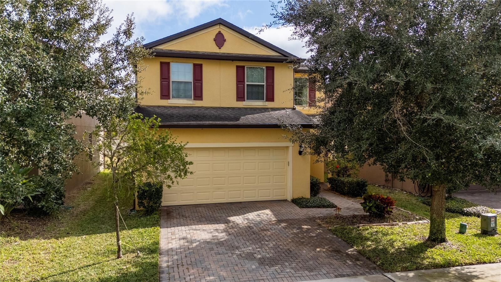 Property Photo:  247 Domus Lane  FL 32707 