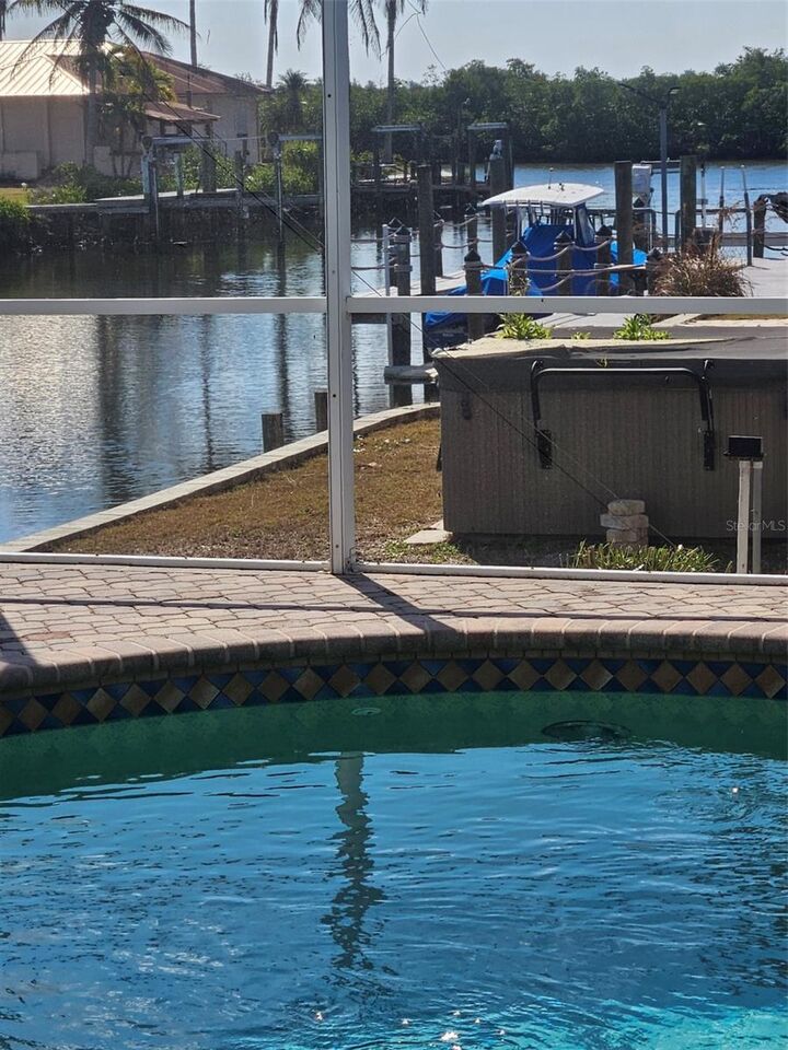 Property Photo:  4420 Palm Drive  FL 33950 