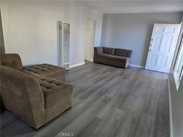 Property Photo: 1127 S Clark CA 90035