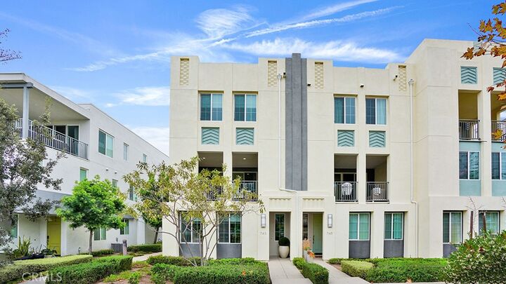 Property Photo: 743 Beacon CA 92618