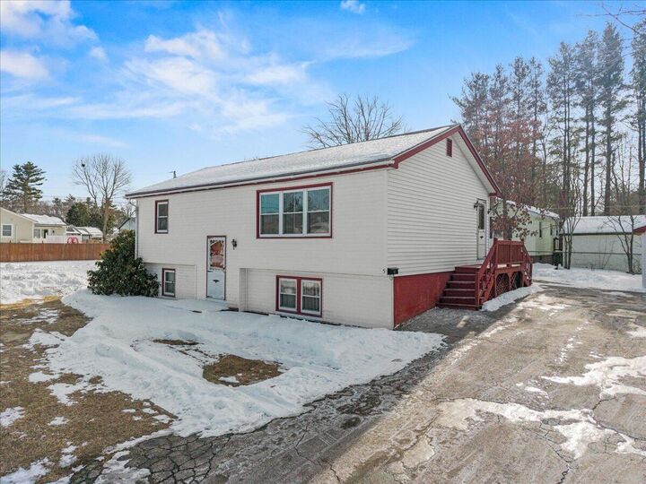 Property Photo:  5 Penny Avenue  ME 04005 