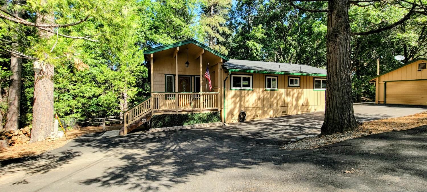 Property Photo:  24040 Hitching Post Road  CA 95370 