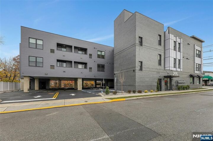 Property Photo:  255 Ridge Road 301  NJ 07071 