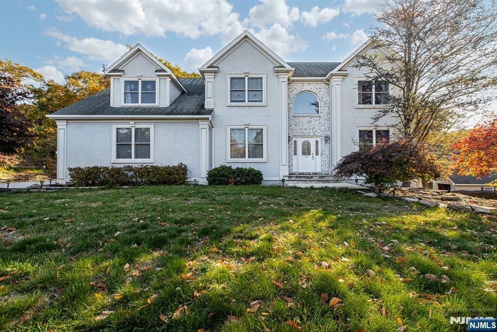 Property Photo: 14 Stone Cliff Terrace NJ 07438