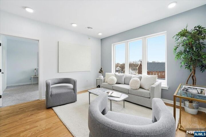 Property Photo:  660 Bloomfield Avenue 402  NJ 07003 