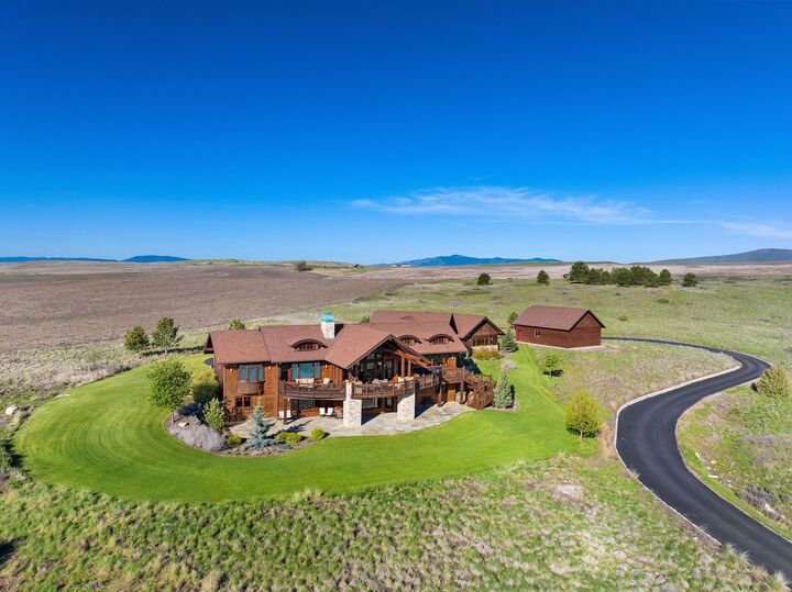 Property Photo: 35935 Irvine Ridge Lane MT 59860