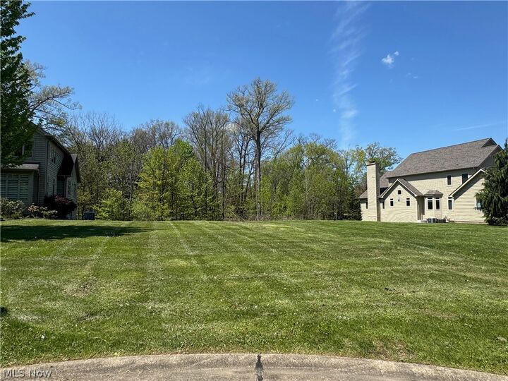 Property Photo:  1906 Woodbrook Lane  OH 44122 