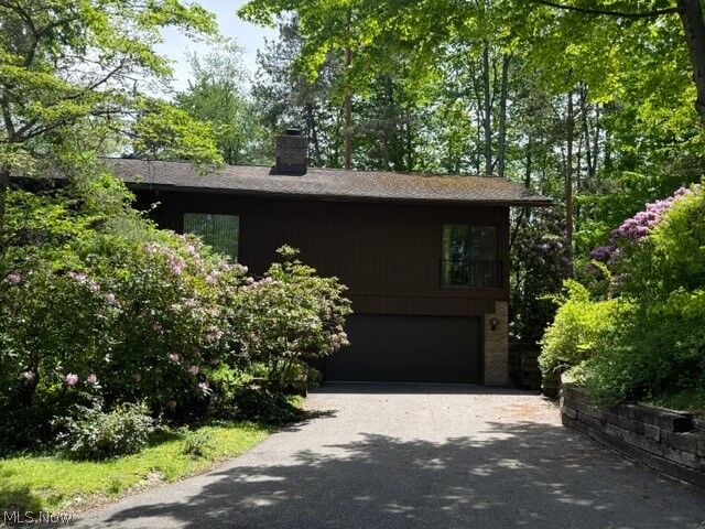 Property Photo:  1938 Hemlock Drive  OH 44240 