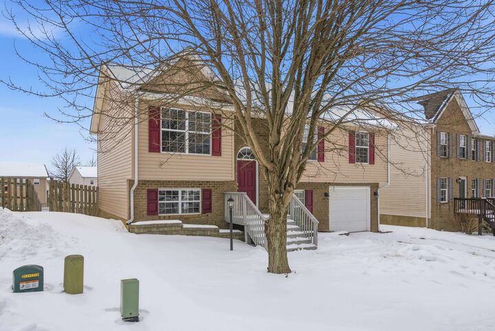 Property Photo:  125 Aster Lane  VA 24073 