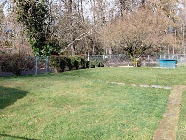 Property Photo:  421 Bayard Drive  OR 97527 