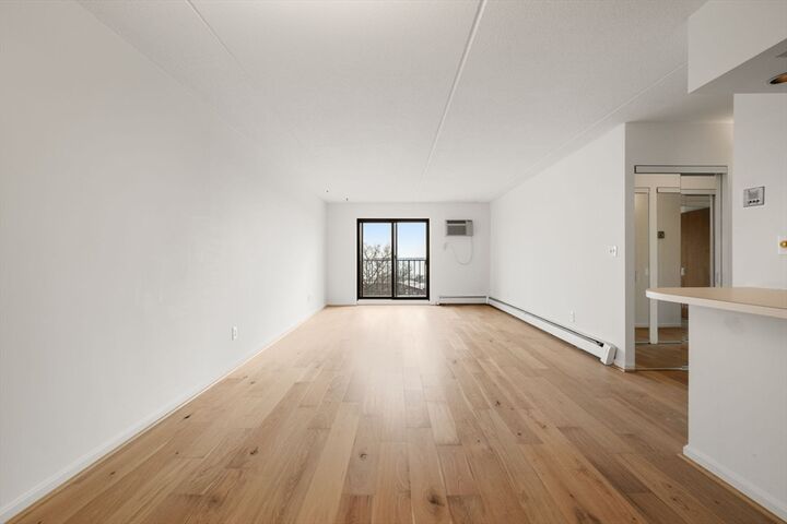 Property Photo: 95 Nahant St 39 MA 01902