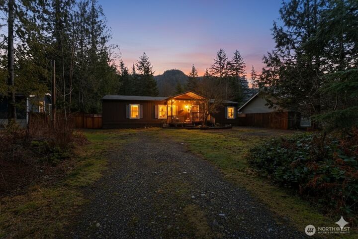 Property Photo: 172 Sprague Valley Drive WA 98266