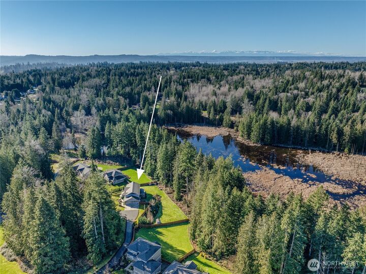 Property Photo:  11404  211th Avenue SE  WA 98290 