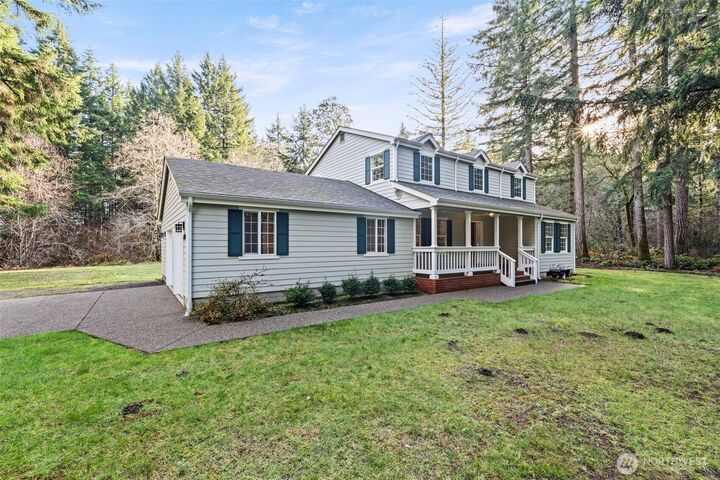 Property Photo:  4840  Grand Fir Lane NW  WA 98502 