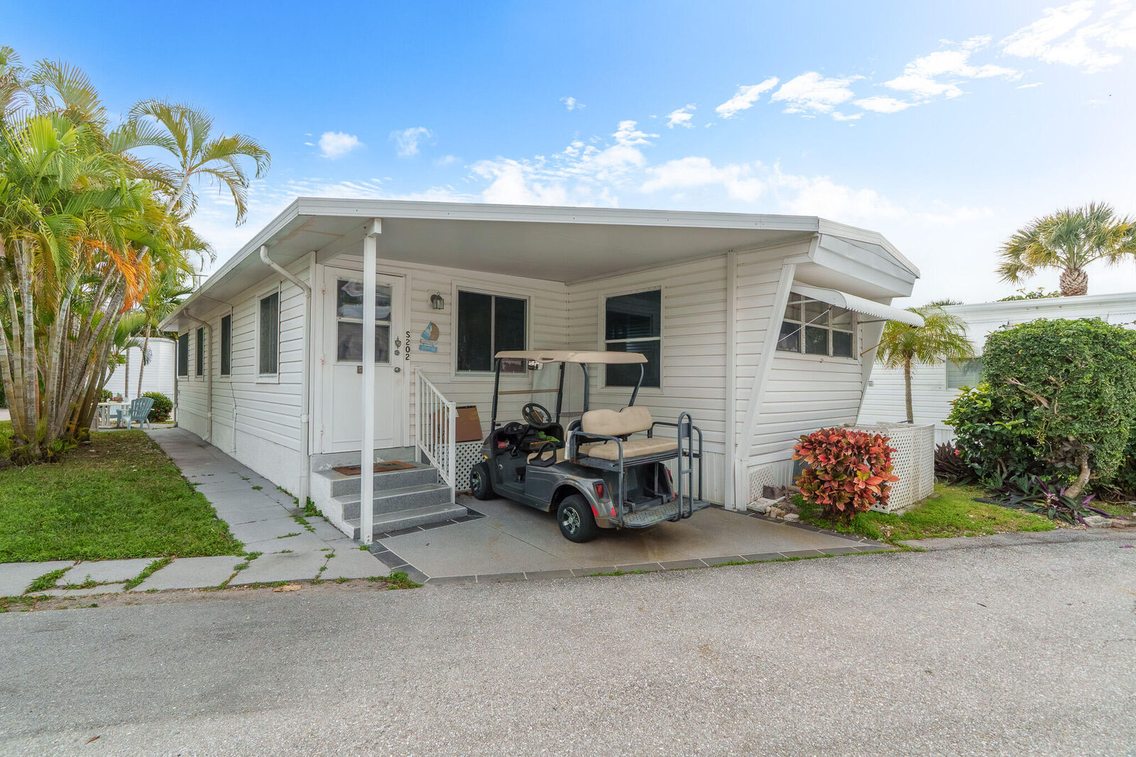 Property Photo:  202 N Ibis  FL 33435 
