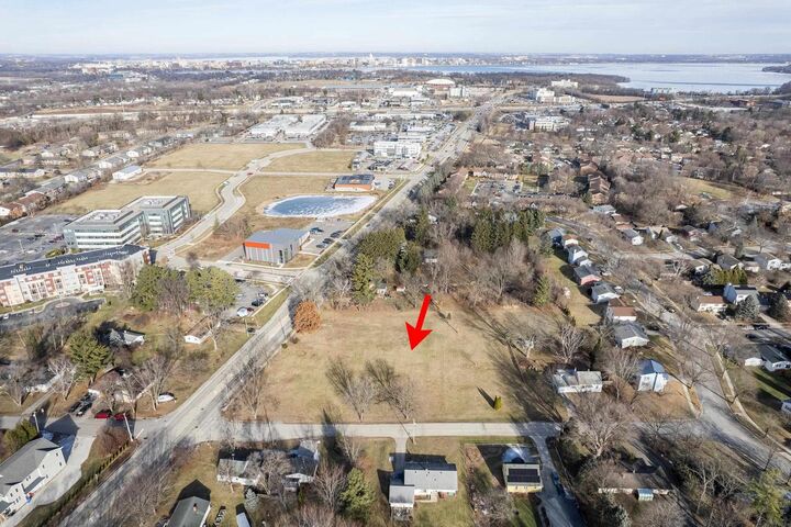 Property Photo:  2735 Rimrock Road  WI 53713 