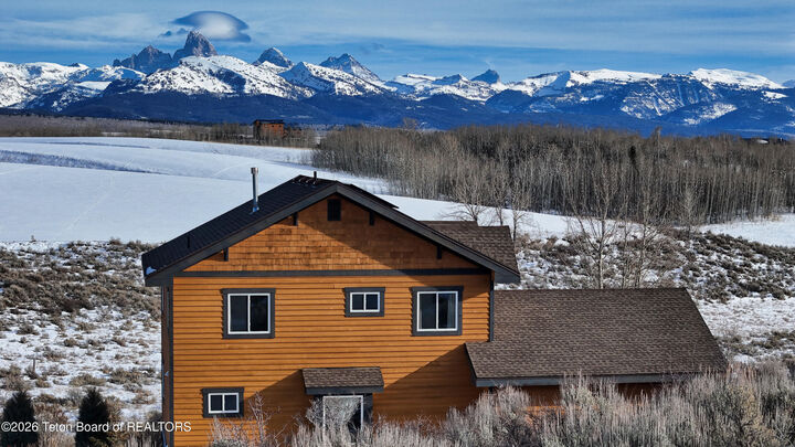 Property Photo: 9561 Mountain View Drive ID 83452