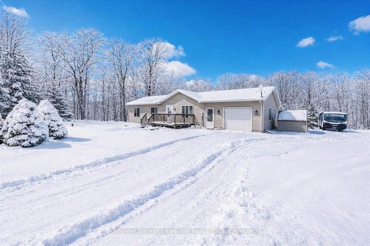 Property Photo:  2540 Hespeler Road  ON N3C 2V3 