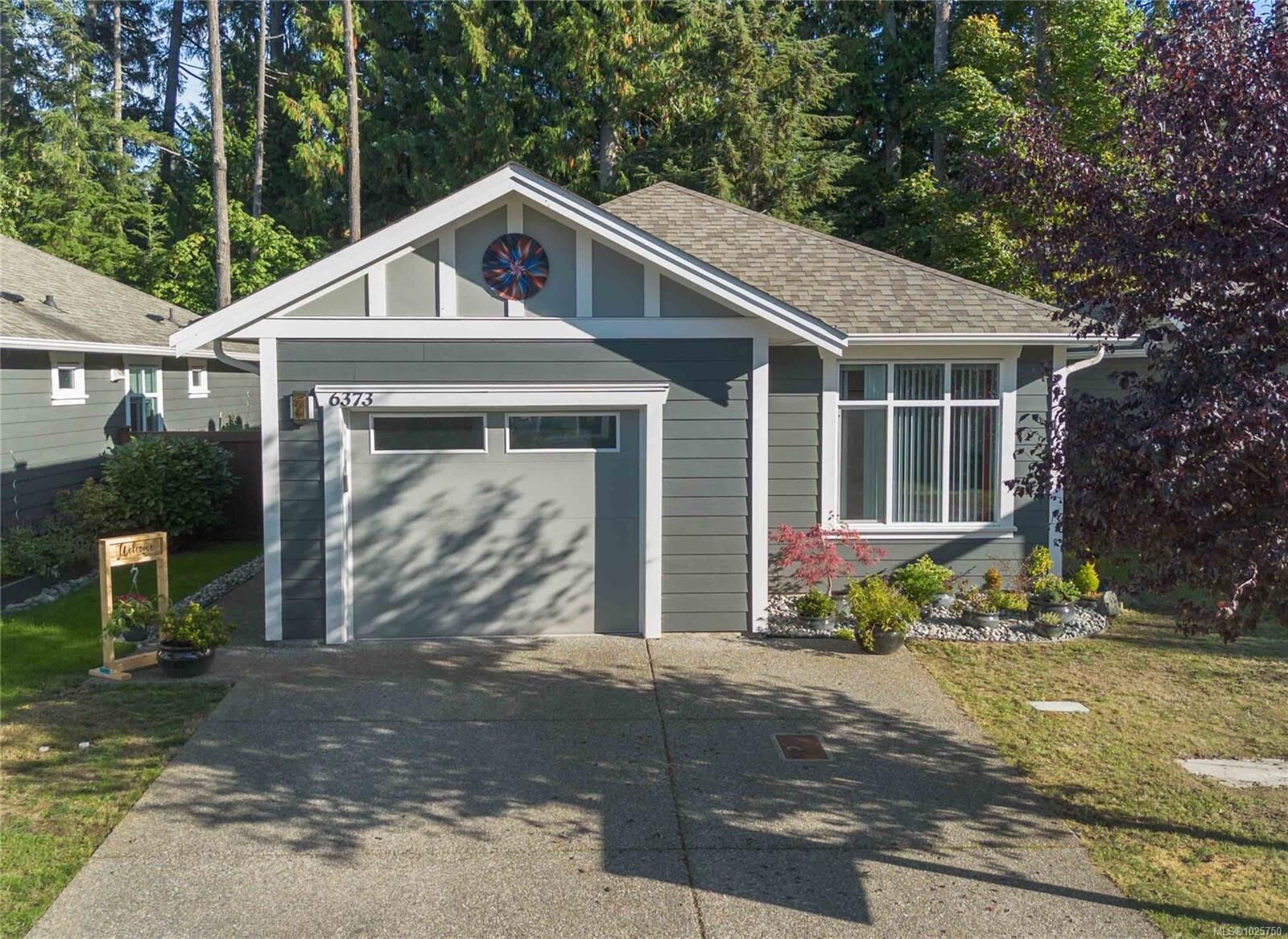 Property Photo:  6373 Shambrook Dr  BC V9Z 1N9 