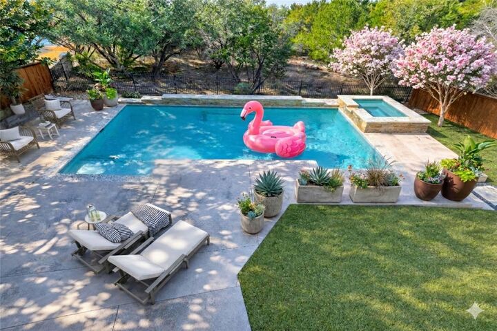 Property Photo:  808 Horseback Hollow Drive  TX 78732 