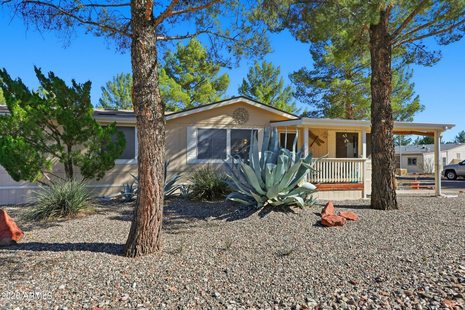 Property Photo: 2050 W State Route 89A -- 1 AZ 86326