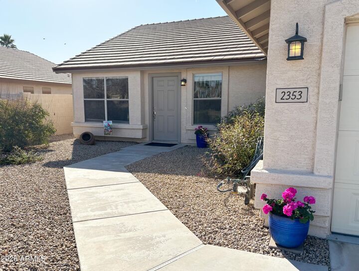 Property Photo:  2353 E Willow Wick Road  AZ 85296 