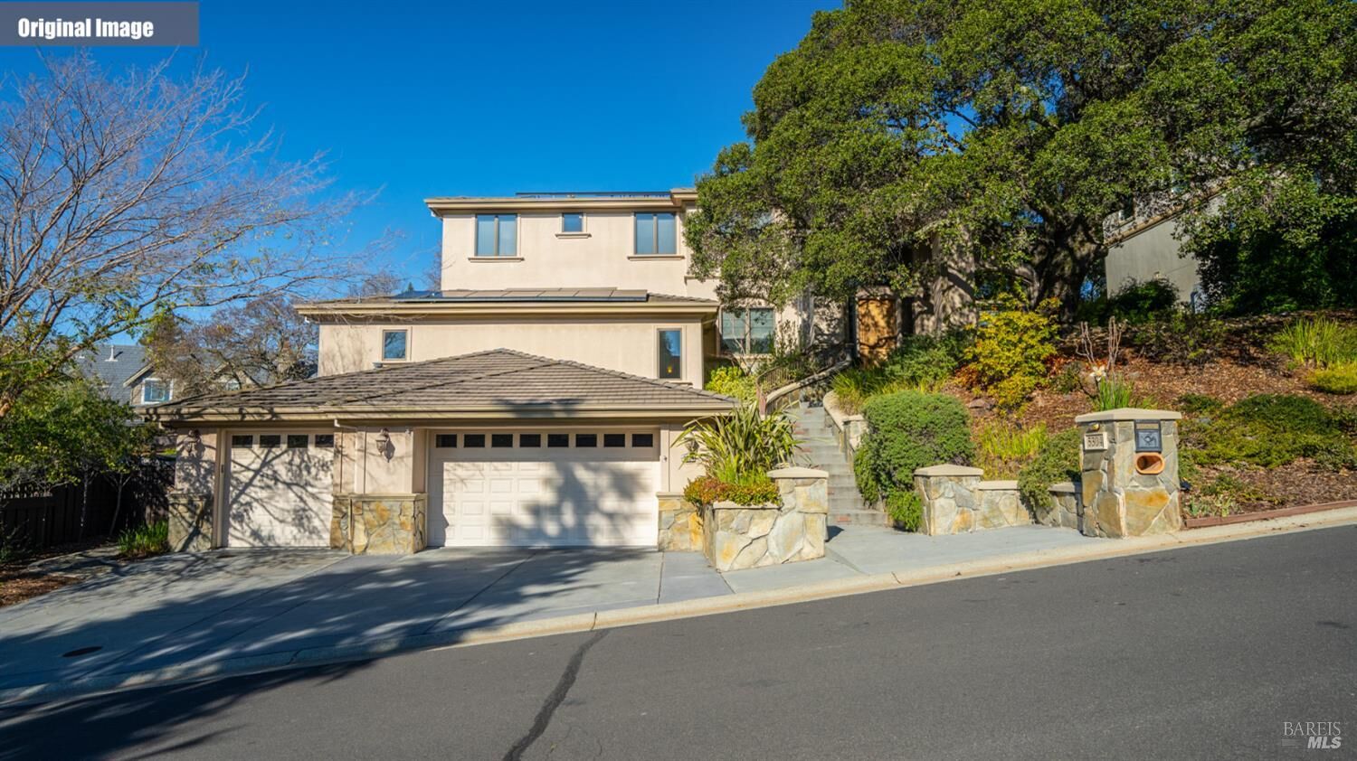 Property Photo:  5304 Ravenridge Place  CA 94534 