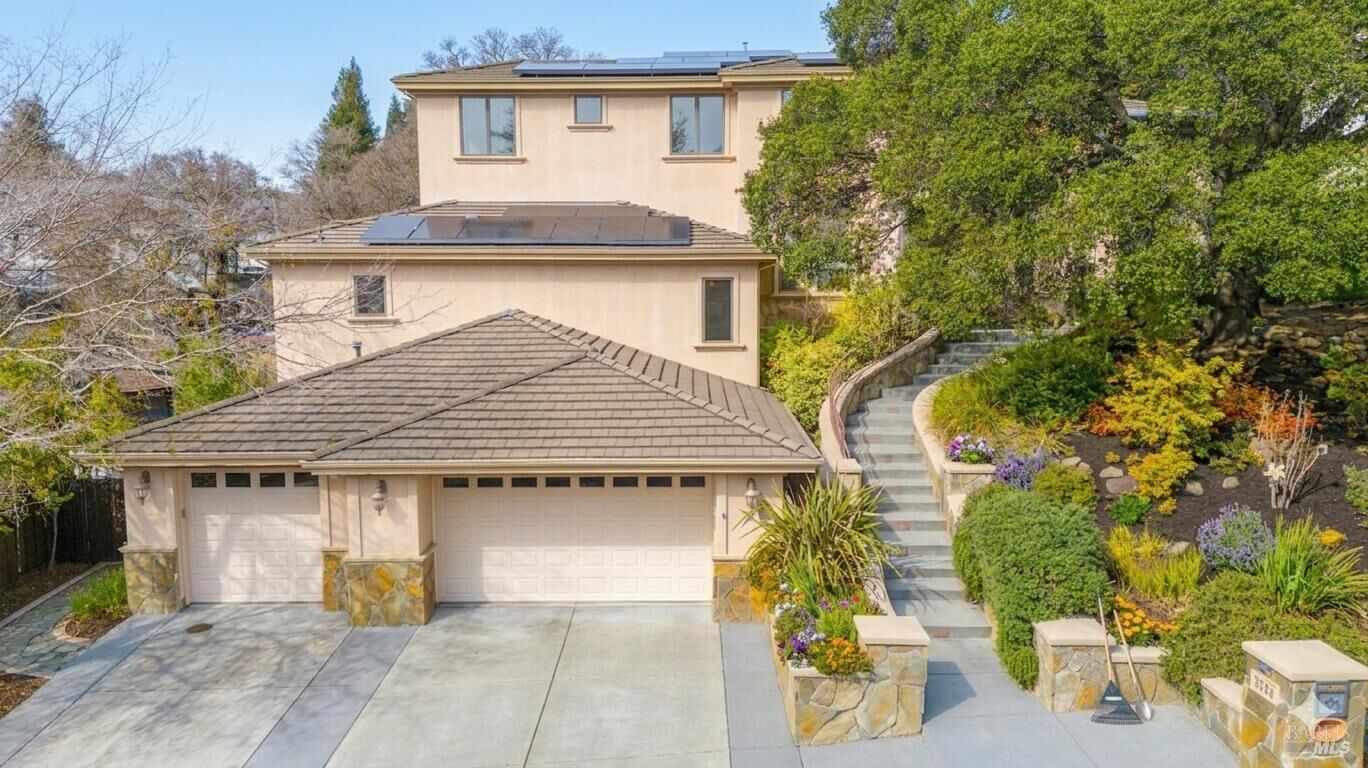Property Photo:  5304 Ravenridge Place  CA 94534 
