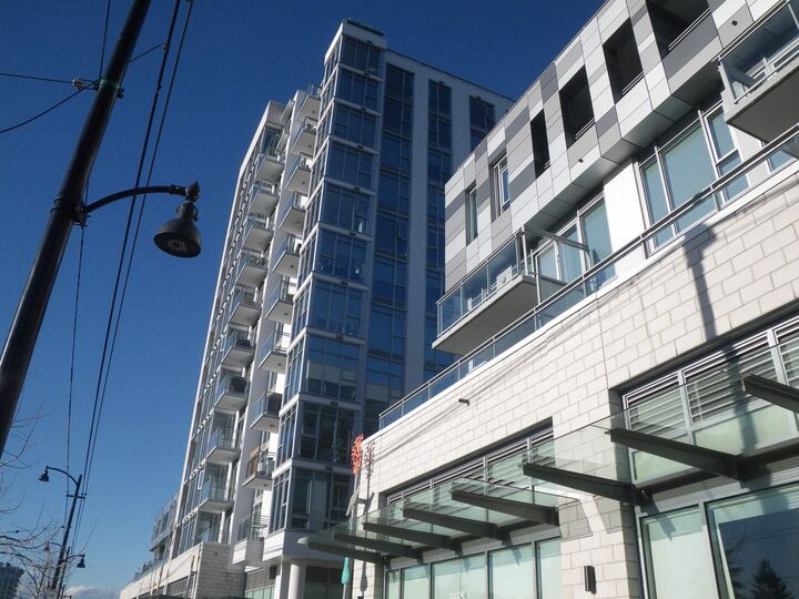 Property Photo: 2435 Kingsway 316 BC V5R 5G8