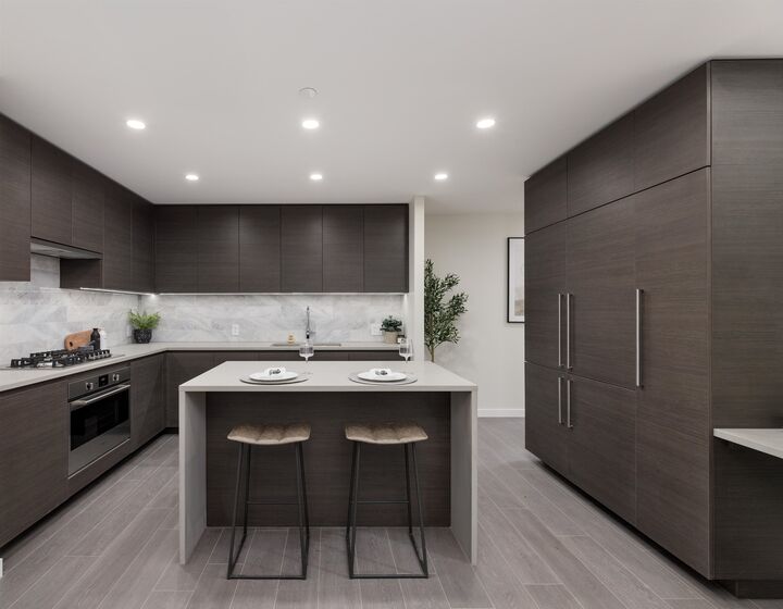 Property Photo: 2108 Gilmore Avenue 4611 BC V5C 0N8