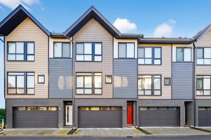 Property Photo: 4337 Boundary Road 31 BC V6V 0C4