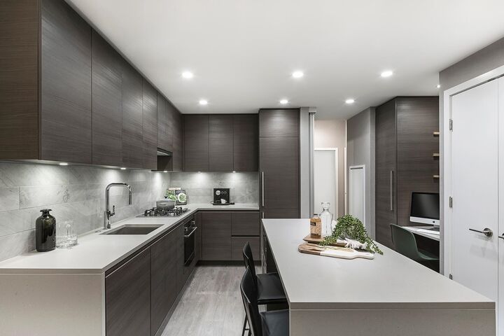 2108 Gilmore Avenue 4705 — photo 1