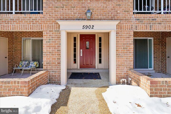 Property Photo:  5902 Cove Landing Road 304  VA 22015 