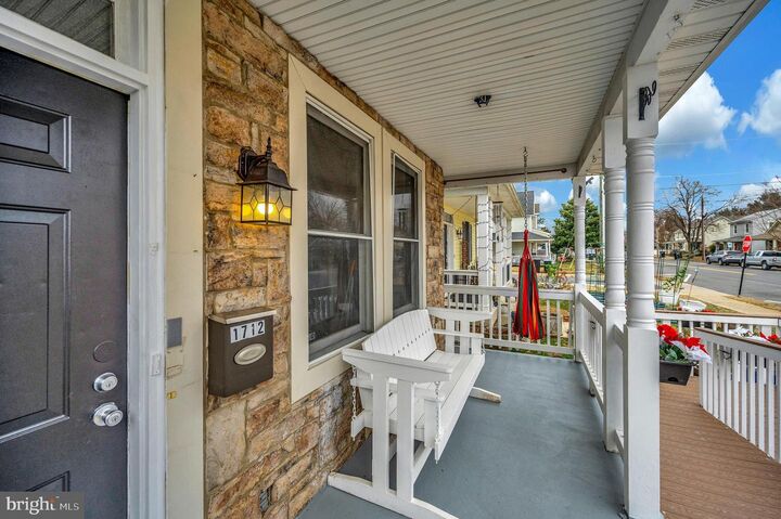 Property Photo:  1712 Washington Avenue  VA 22401 