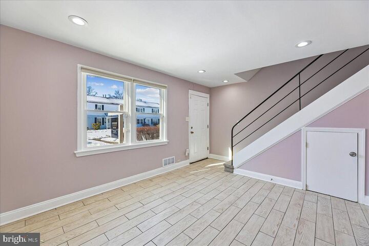 Property Photo: 2551 Colebrooke Drive MD 20748