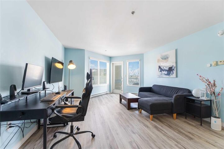 Property Photo: 835 Adsum Drive MB R2R 0P4