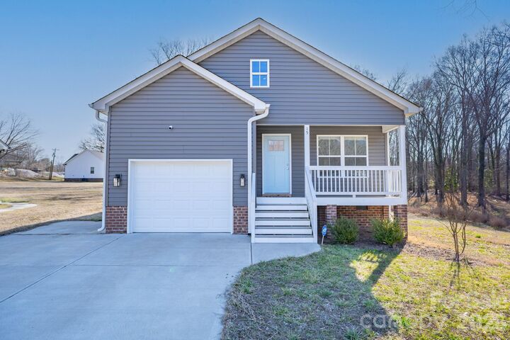 Property Photo:  15 Hill Street  SC 29745 