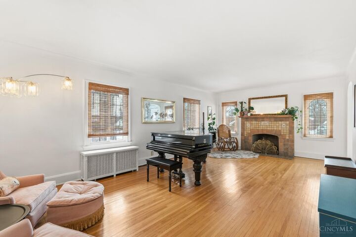Property Photo:  1626 Flora Avenue  OH 45231 