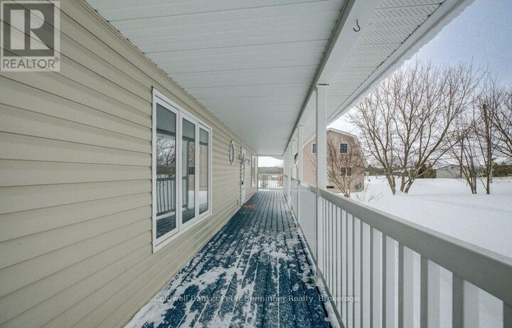 Property Photo:  468 Goldie Street  ON N0G 2N0 