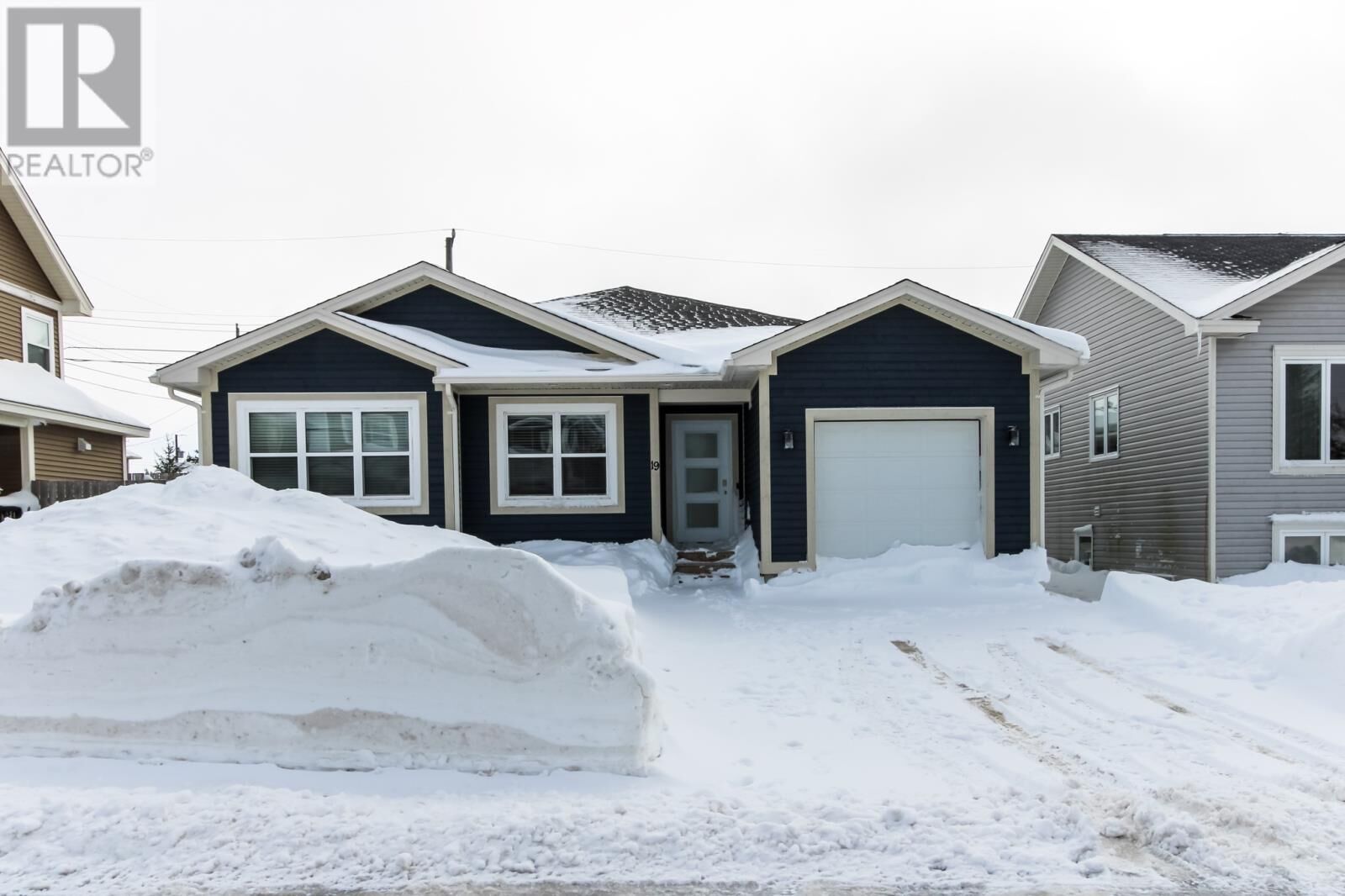 Property Photo:  19A Galaxy Crescent  NL A1A 0E7 